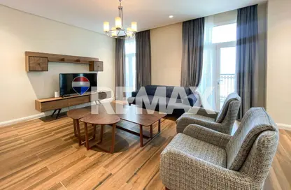 Apartment - 3 Bedrooms - 4 Bathrooms for sale in Floresta Gardens - Floresta Gardens - The Pearl Island - Doha Apartment - 3 Bedrooms - 4 Bathrooms for sale in Floresta Gardens - Floresta Gardens - The Pearl Island - Doha