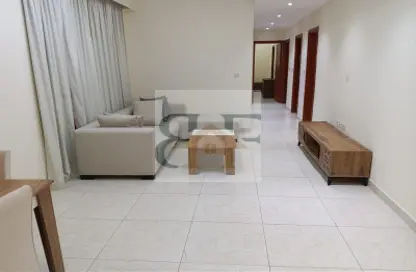 Apartment - 2 Bedrooms - 2 Bathrooms for rent in Al Muntazah Street - Al Muntazah - Doha