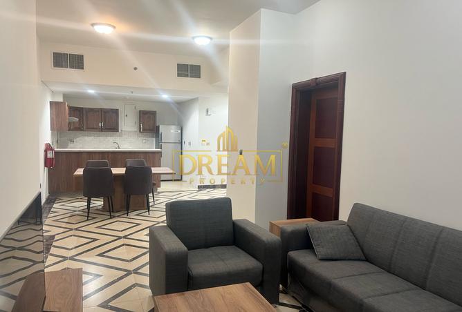 826261 - Property Image 2