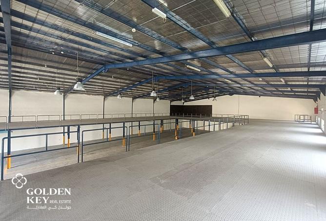 945883 - Property Image 2