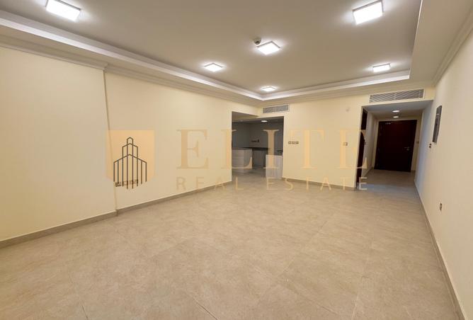 932768 - Property Main Image