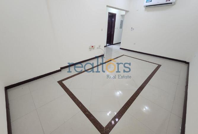 993555 - Property Image 3