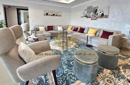 Apartment - 2 Bedrooms - 3 Bathrooms for rent in West Porto Drive - Porto Arabia - The Pearl Island - Doha