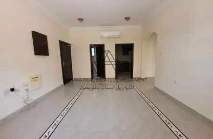 شقة - 2 غرف نوم - 2 حمامات للايجار في مدينة خليفة جنوب - مدينة خليفة - الدوحة