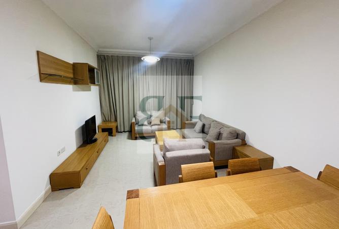 972775 - Property Image 2