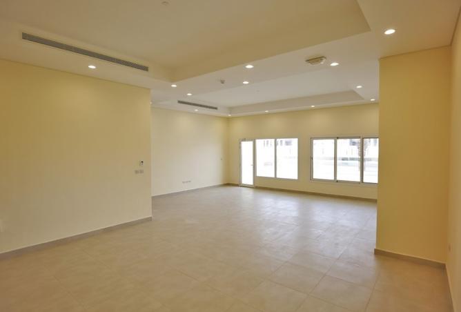 941277 - Property Image 2