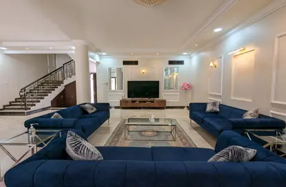 مجمع سكني - 6 غرف نوم - 7 حمامات للايجار في شارع بحيرة الخليج الغربي - بحيرة وست لاجون - الدوحة