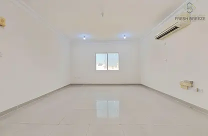 Apartment - 2 Bedrooms - 2 Bathrooms for rent in Fereej Abdul Aziz - Fereej Abdul Aziz - Doha