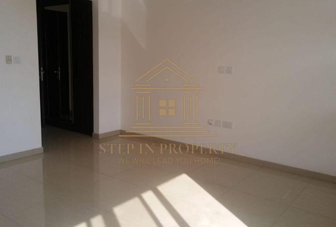 1007215 - Property Image 3