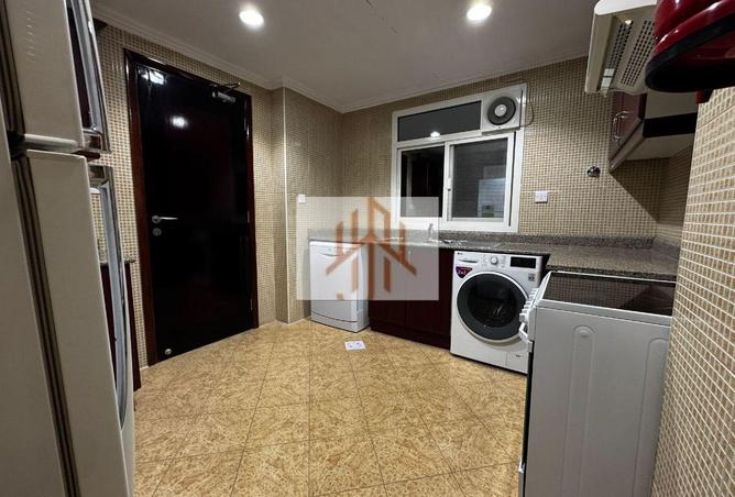 997198 - Property Image 3