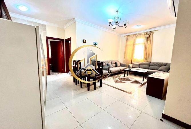954087 - Property Image 2