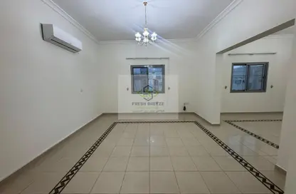 شقة - 3 غرف نوم - 3 حمامات للايجار في شارع المطار القديم - طريق المطار القديم - الدوحة شقة - 3 غرف نوم - 3 حمامات للايجار في شارع المطار القديم - طريق المطار القديم - الدوحة