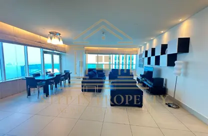 Apartment - 3 Bedrooms - 5 Bathrooms for rent in West Bay Tower - West Bay - West Bay - Doha