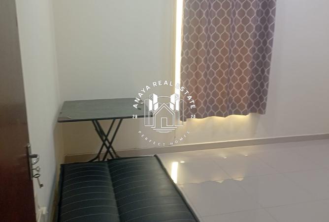 883802 - Property Image 3