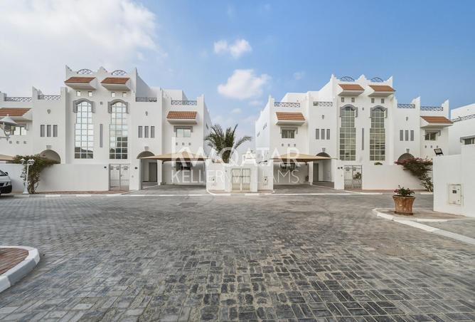 969698 - Property Main Image