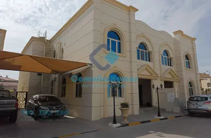Compound - 5 Bedrooms - 6 Bathrooms for rent in Al Nuaija Street - Al Nuaija - Doha