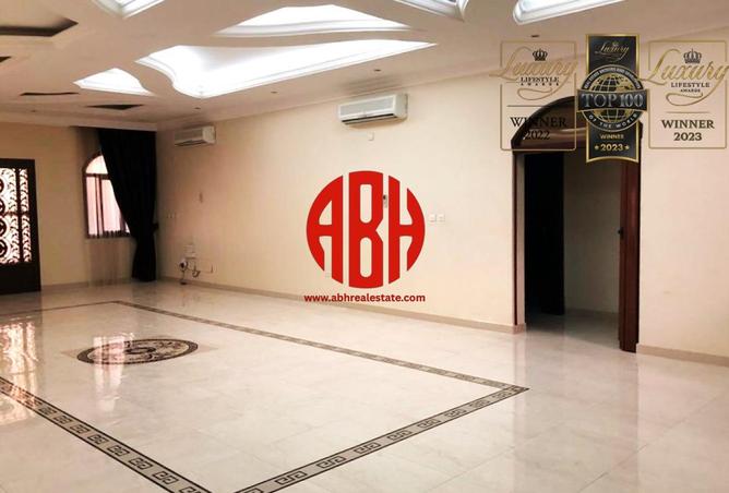 969876 - Property Image 2