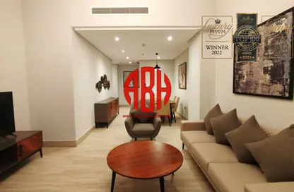 Apartment - 2 Bedrooms - 3 Bathrooms for rent in Burj Al Marina - Marina District - Lusail