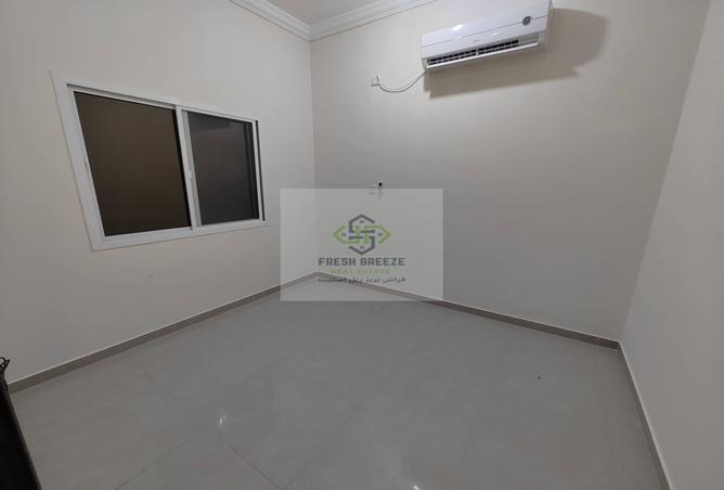 952554 - Property Image 3