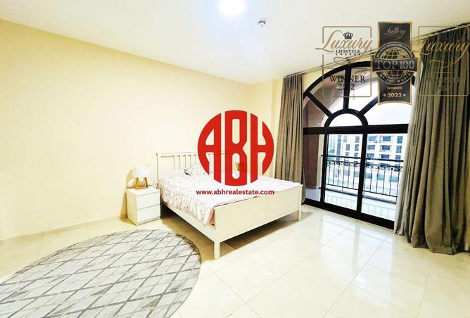 985743 - Property Image 3