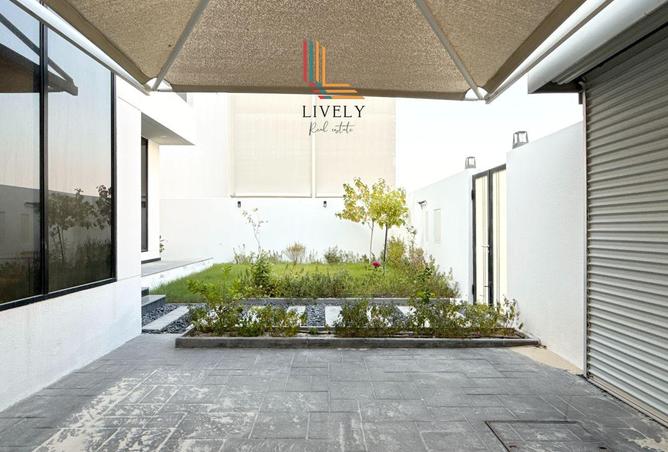 1006429 - Property Image 2