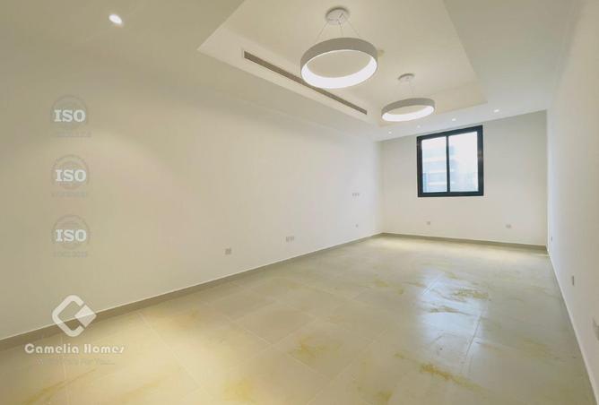 982966 - Property Main Image