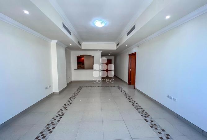 925945 - Property Image 3