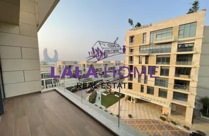 Duplex - 4 Bedrooms - 6 Bathrooms for sale in Gewan Island - The Pearl Island - Doha