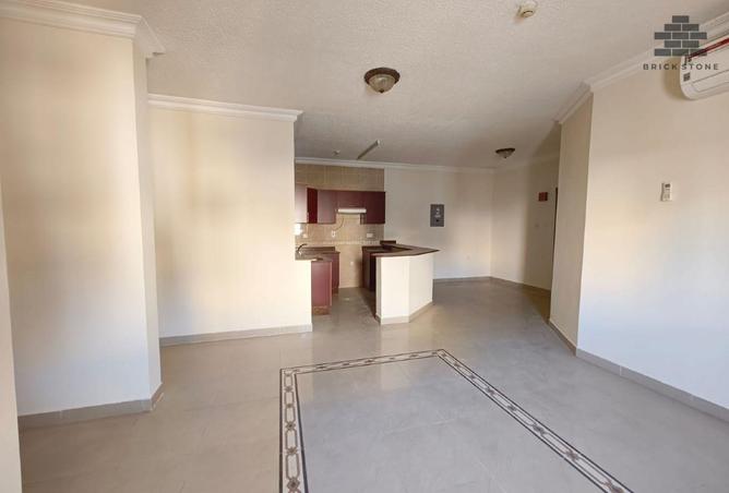 977229 - Property Image 3