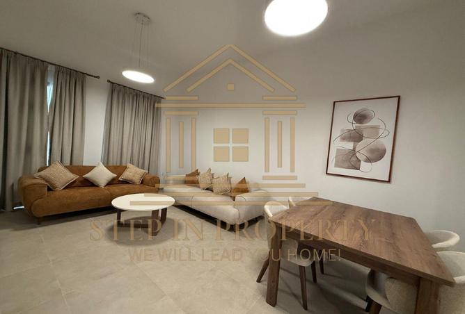 989462 - Property Image 2