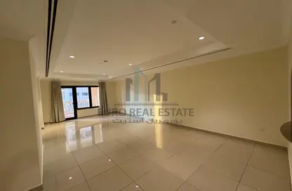 Apartment - 1 Bedroom - 2 Bathrooms for rent in East Porto Drive - Porto Arabia - The Pearl Island - Doha
