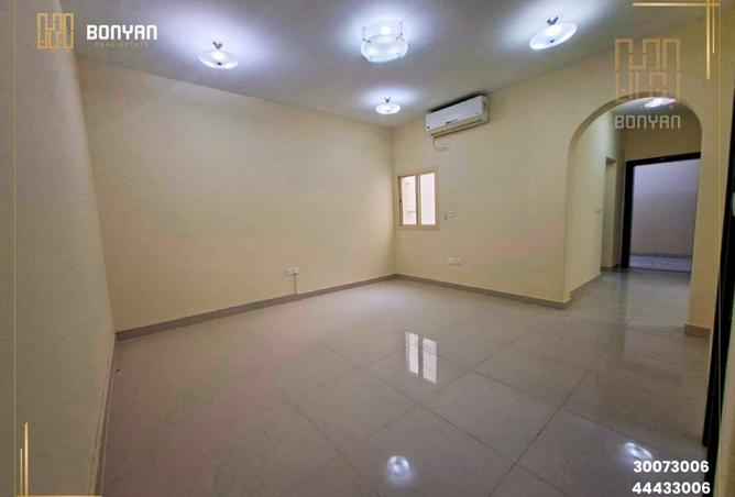 956492 - Property Main Image