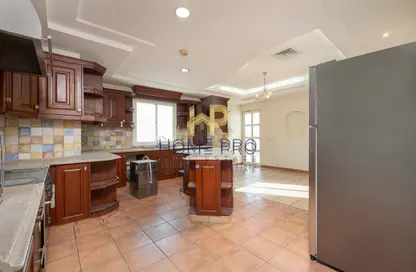 Villa - 5 Bedrooms - 6 Bathrooms for rent in West Gate - West Bay Lagoon - Doha