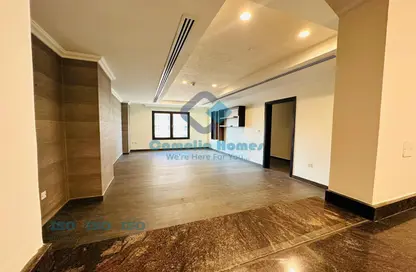 Apartment - 1 Bedroom - 2 Bathrooms for rent in Porto Arabia - The Pearl Island - Doha