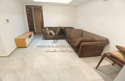 Apartment - 2 Bedrooms - 1 Bathroom for rent in Al Sadd - Doha