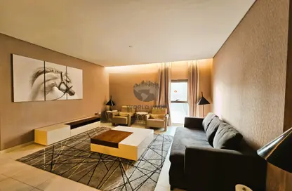 Living Room image for: Apartment - 1 Bedroom - 2 Bathrooms for rent in Old Airport Road - Old Airport Road - Doha, Image 1