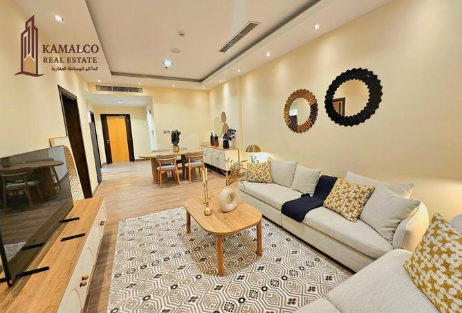 953909 - Property Image 2