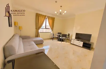 Apartment - 1 Bedroom - 1 Bathroom for rent in Umm Ghwailina Comm - Umm Ghuwalina - Umm Ghuwailina - Doha