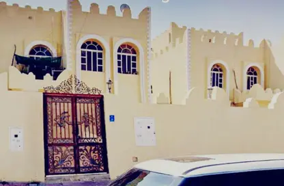 مجمع سكني - 1 حمام للايجار في الثمامة - الدوحة