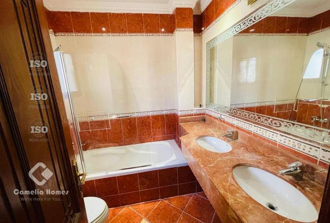 971034 - Property Image 3