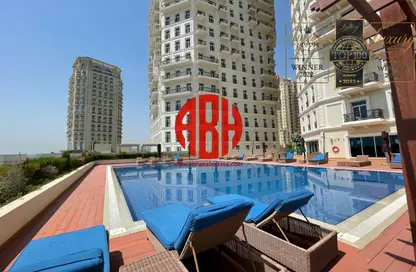 (بنتهاوس  (روف - 3 غرف نوم - 5 حمامات للايجار في حدائق فلورستا - حدائق فلورستا - جزيرة اللؤلؤة - الدوحة