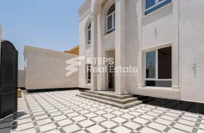Villa - 7 Bedrooms - 7+ Bathrooms for sale in Al Hanaa Street - Al Gharrafa - Doha