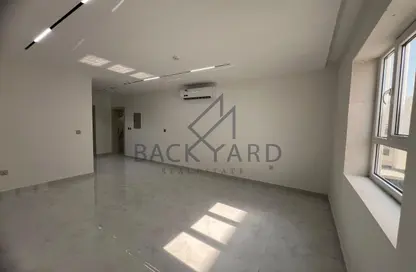 Apartment - 2 Bedrooms - 3 Bathrooms for rent in Madinat Khalifa Building 58 - Madinat Khalifa South - Madinat Khalifa - Doha Apartment - 2 Bedrooms - 3 Bathrooms for rent in Madinat Khalifa Building 58 - Madinat Khalifa South - Madinat Khalifa - Doha