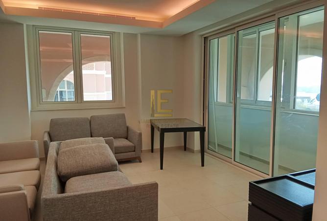 905499 - Property Image 2