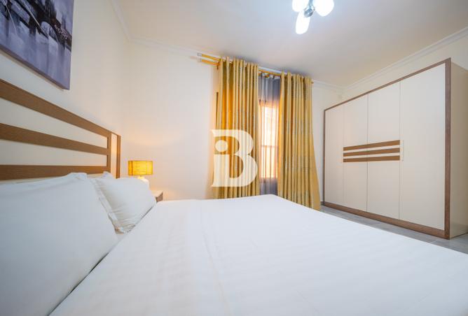 939949 - Property Image 2