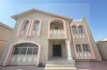 Villa - 6 Bedrooms - 6 Bathrooms for rent in Al Duhail North - Al Duhail - Doha