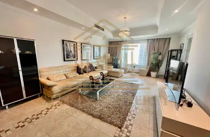 Apartment - 2 Bedrooms - 3 Bathrooms for rent in East Porto Drive - Porto Arabia - The Pearl Island - Doha Apartment - 2 Bedrooms - 3 Bathrooms for rent in East Porto Drive - Porto Arabia - The Pearl Island - Doha