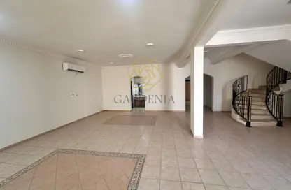 Villa - 5 Bedrooms - 5 Bathrooms for rent in Al Thumama - Al Thumama - Doha
