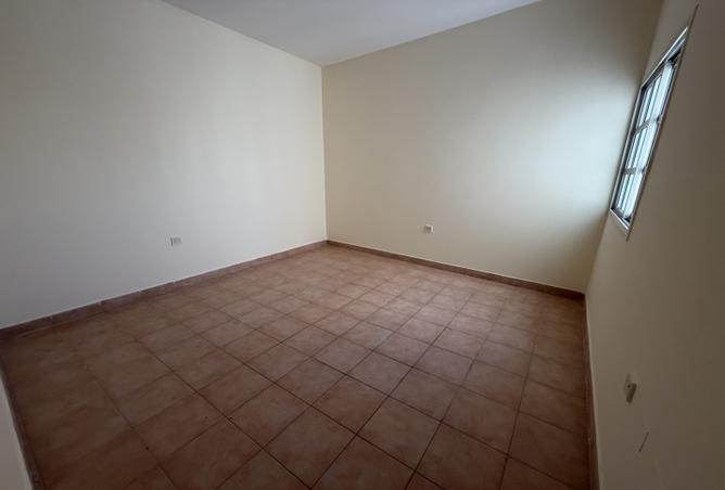 995016 - Property Image 2