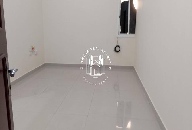 966593 - Property Main Image